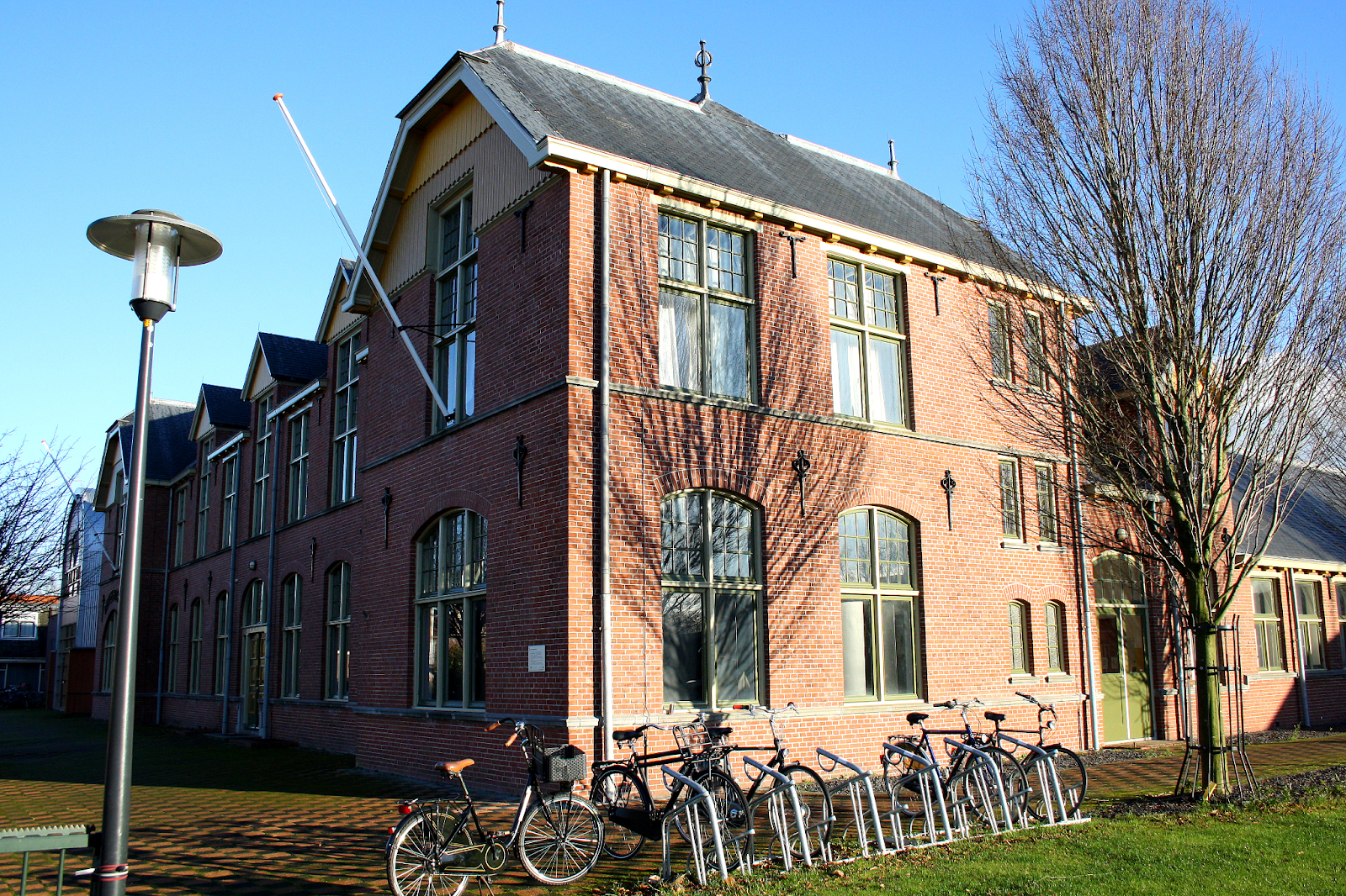 Noordwolde in Friesland tussen natuur ambacht en wonen