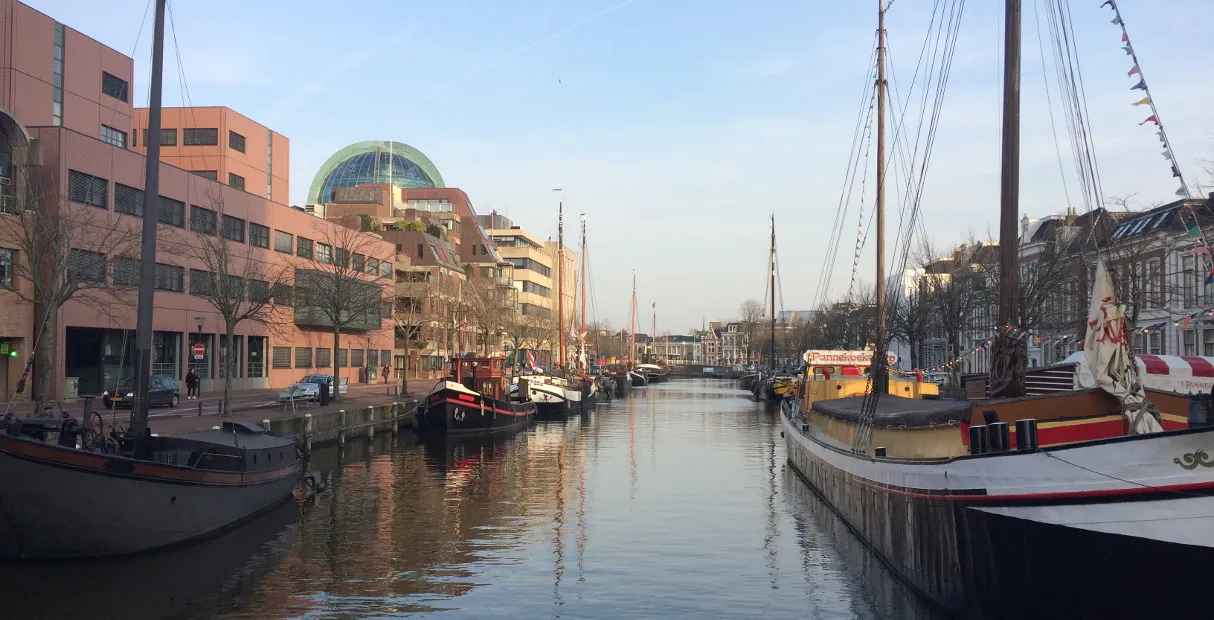 Vaarroutes in Friesland en hoe je veilig en ontspannen het water op gaat