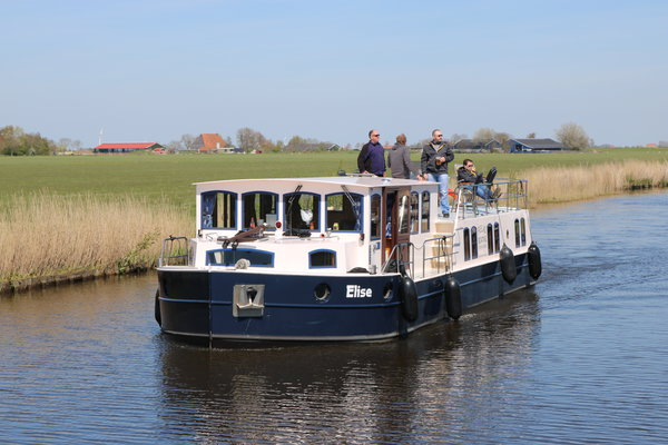 Dagje varen in Friesland met Friesland Boating als vertrouwde start